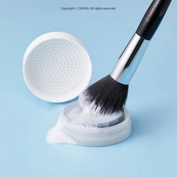 SHUYA x STUDIO17 Brush & Puff Cleanser (+hand towel 1p) - Image 4