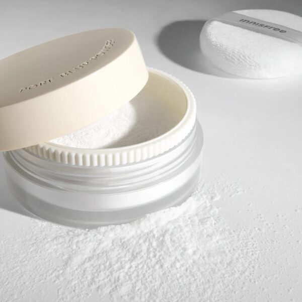 INNISFREE Pore Blur Powder - Image 2