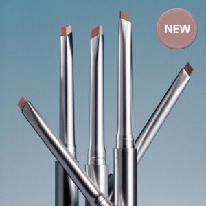 TWO SLASH FOUR Sculpt Lip Shaper