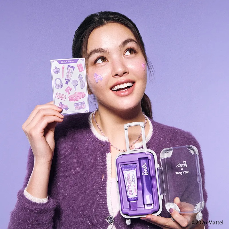 Barbie x EUTHYMOL Travel Kit (+DIY Stickers) - Image 4